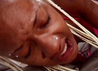 Ebony whore likes getting banged in her gaping asshole