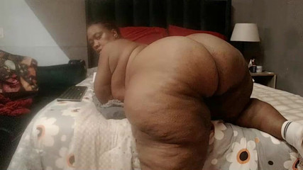 Monster Huge Booty African Booty Play Her Booty Is Fucking Huge