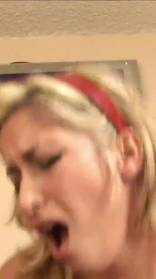 Teen Lizzie Tucker sucks and fucks in interracial sex for her creampie