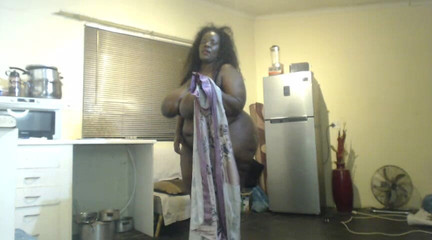 Fat Stepmommy Vibrator Play and Striptease