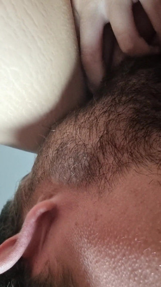Pussy Eating and Queefing on His Face