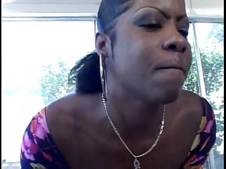 Marvellous ebony chick gets huge black dick on th red couch