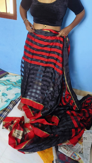 Black Saree Wearing Hot Show