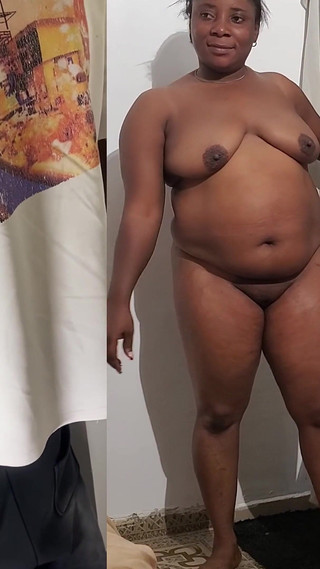 Sexy Shy Guy Came for a Quick Gloryhole Suck