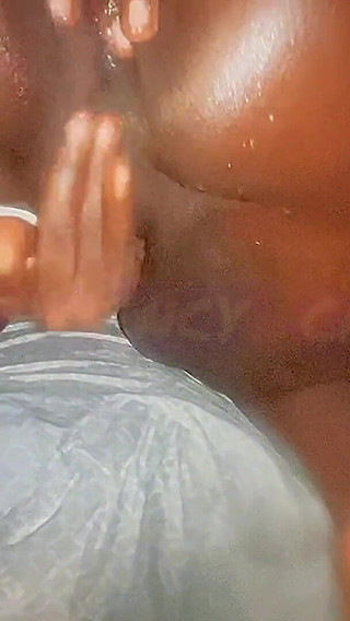 Fat Ass Africa Squirter