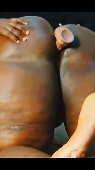 Farting BBW Anal Dildo and Standing Twerk