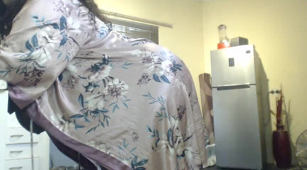 SSBBW Titsplay and Striptease