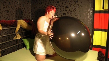 Annadevot - Black Balloon, Golden Heels, Red Fingernails!