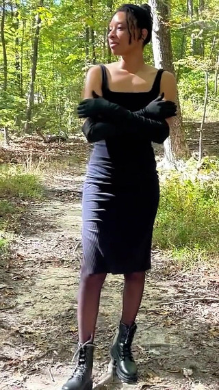 Stepmommy Wears Long Black Gloves in the Park