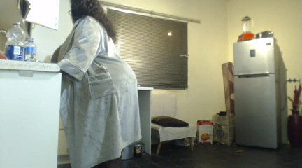 Ebony BBW Masturbating While Doing Home Chores